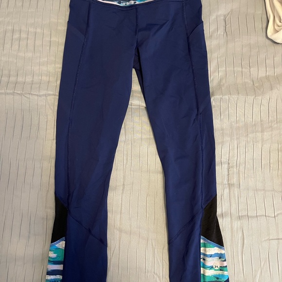 Lululemon - Picture 1 of 4